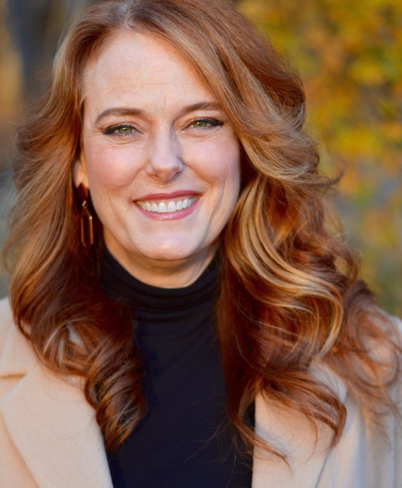 Linda-Burchett-Music-Director-headshot-1